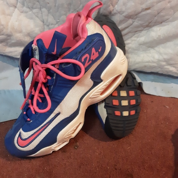 Griffies - Picture 1 of 3